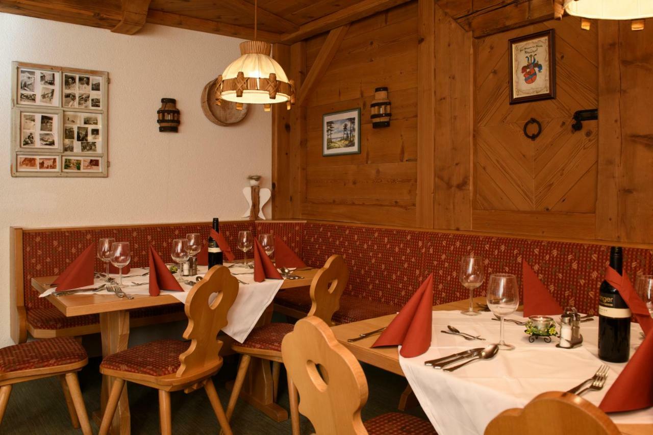 Almstueble Bergfrieden Otel Damuels Dış mekan fotoğraf